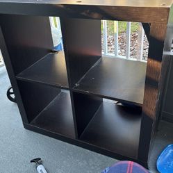 Cubed Desk Doesn’t Come With The Cubes 