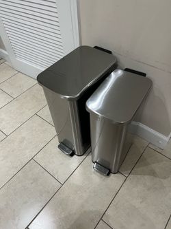GARBAGE CANS (2)