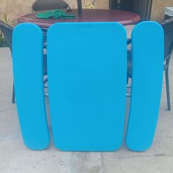 Kids picnic table