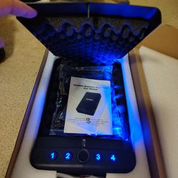 Safe combo key biometrics quick access brand new