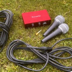 Focusrite Scarlett solo and mics