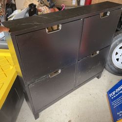 Wall Mount Shoe Rack