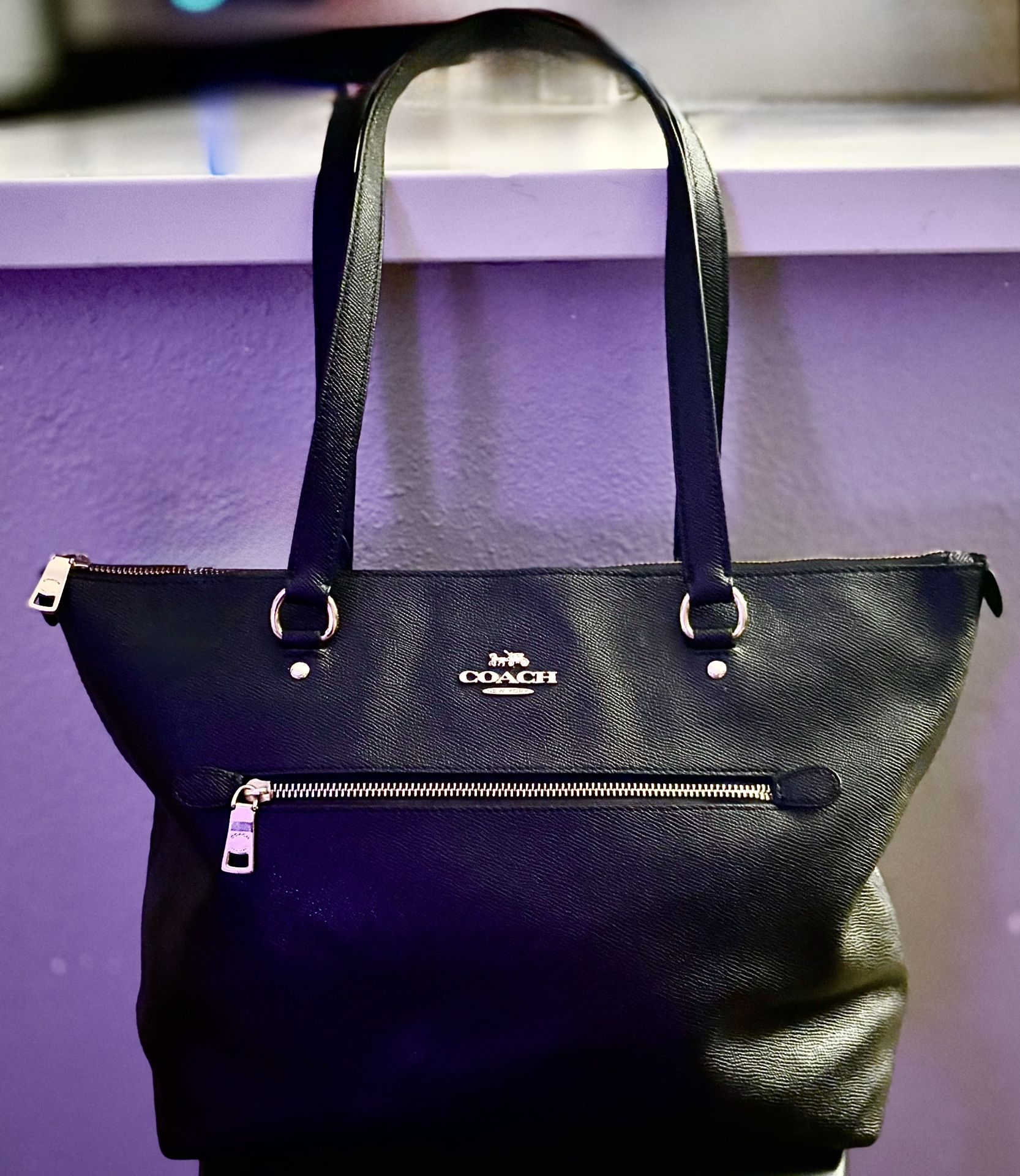 COACH Gallery Leather Tote