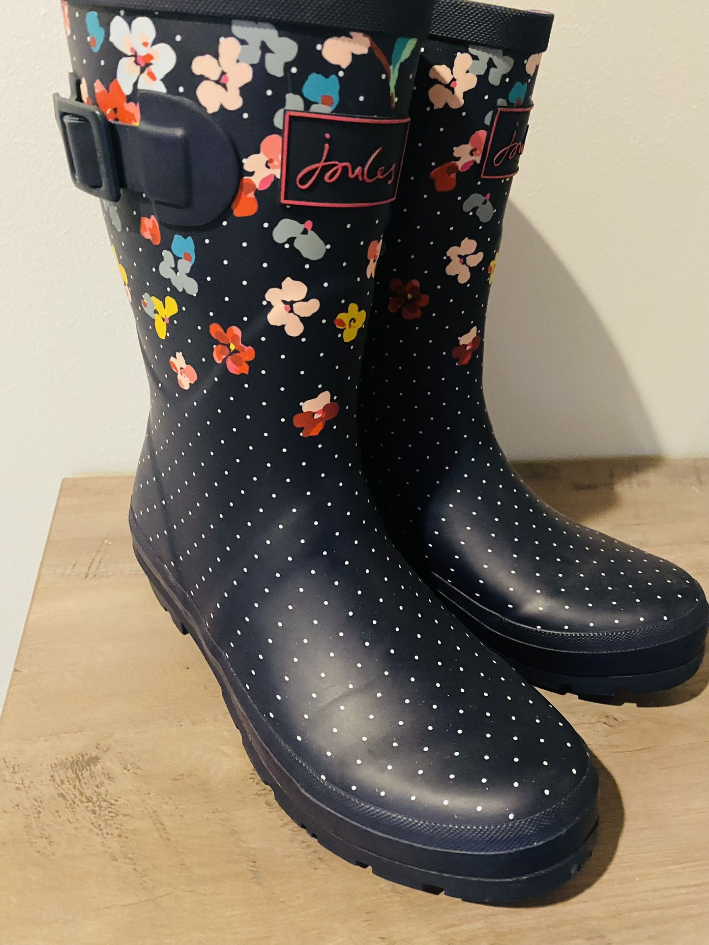 Joleus Rain Boots Size 8