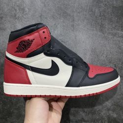 Air Jordan 1 Retro High OG 'Bred Toe'