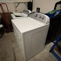 Whirlpool Washer And Dryer Set For Sale 