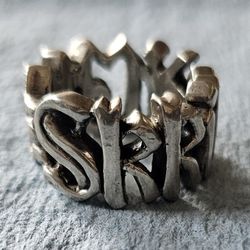 Skkin USA 925 Sterling Silver Gothic Lettered "SKKINDICATE" Ring