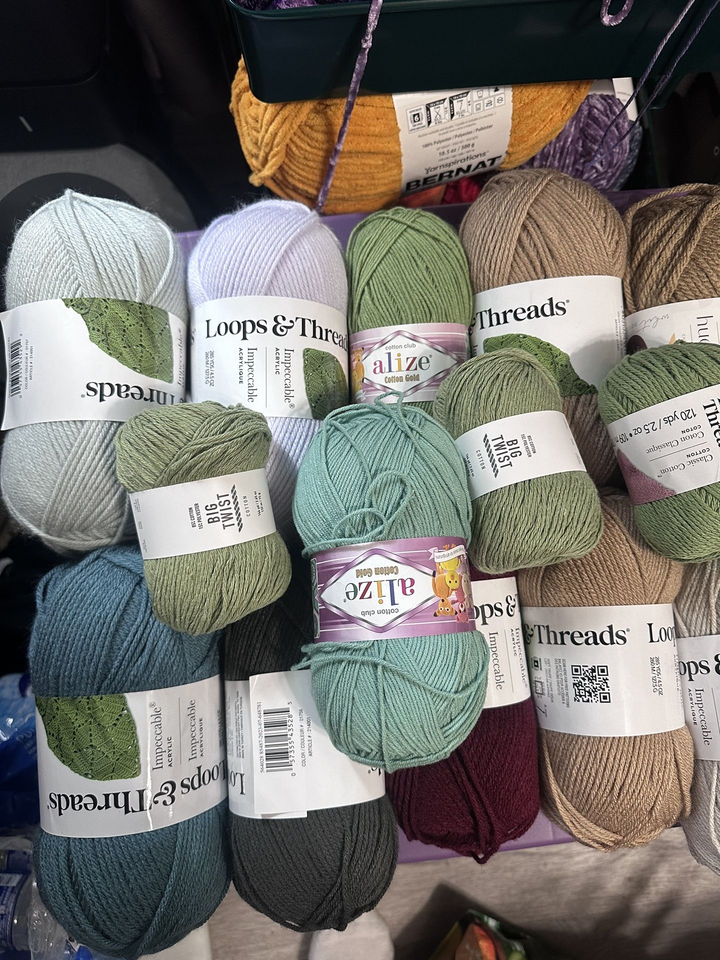 17 Yarn Skeins