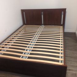 FREE Wood Bed Frame with 2 Drawers – Sturdy – Pickup Only