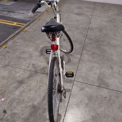 Nice Women Diamondback Bicycle