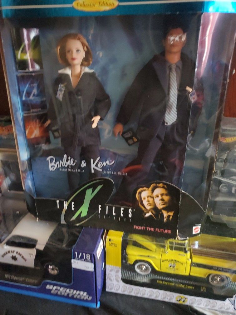 Collectable Dolls/toys