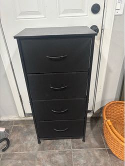 4 Drawer Dresser
