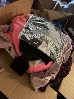 3 full boxes of women’s clothes