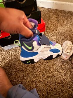 Kids Nike size 6c
