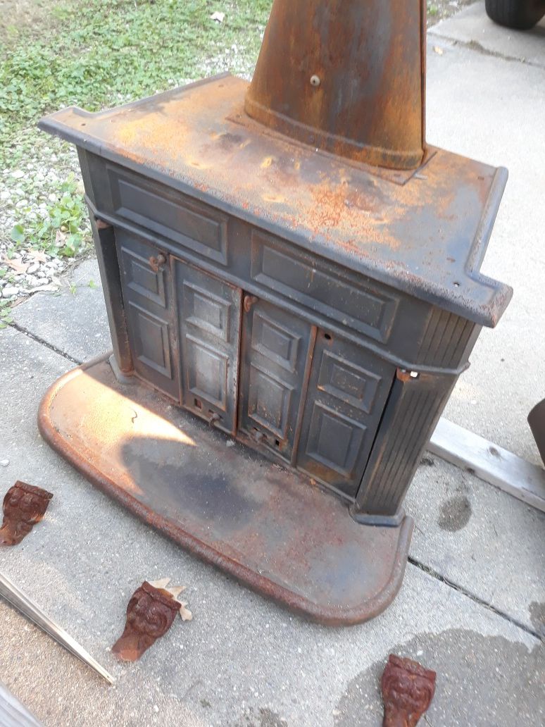 Montgomery Ward decorative wood stove