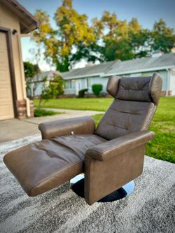 Scandinavian Designs Leather Swivel Recliner | Adjustable Headrest | FREE Delivery