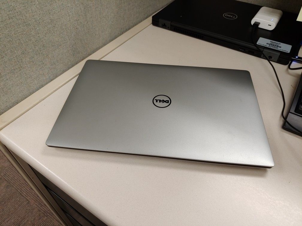 Dell XPS 15" 9560 4K