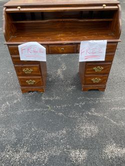 Free Desk