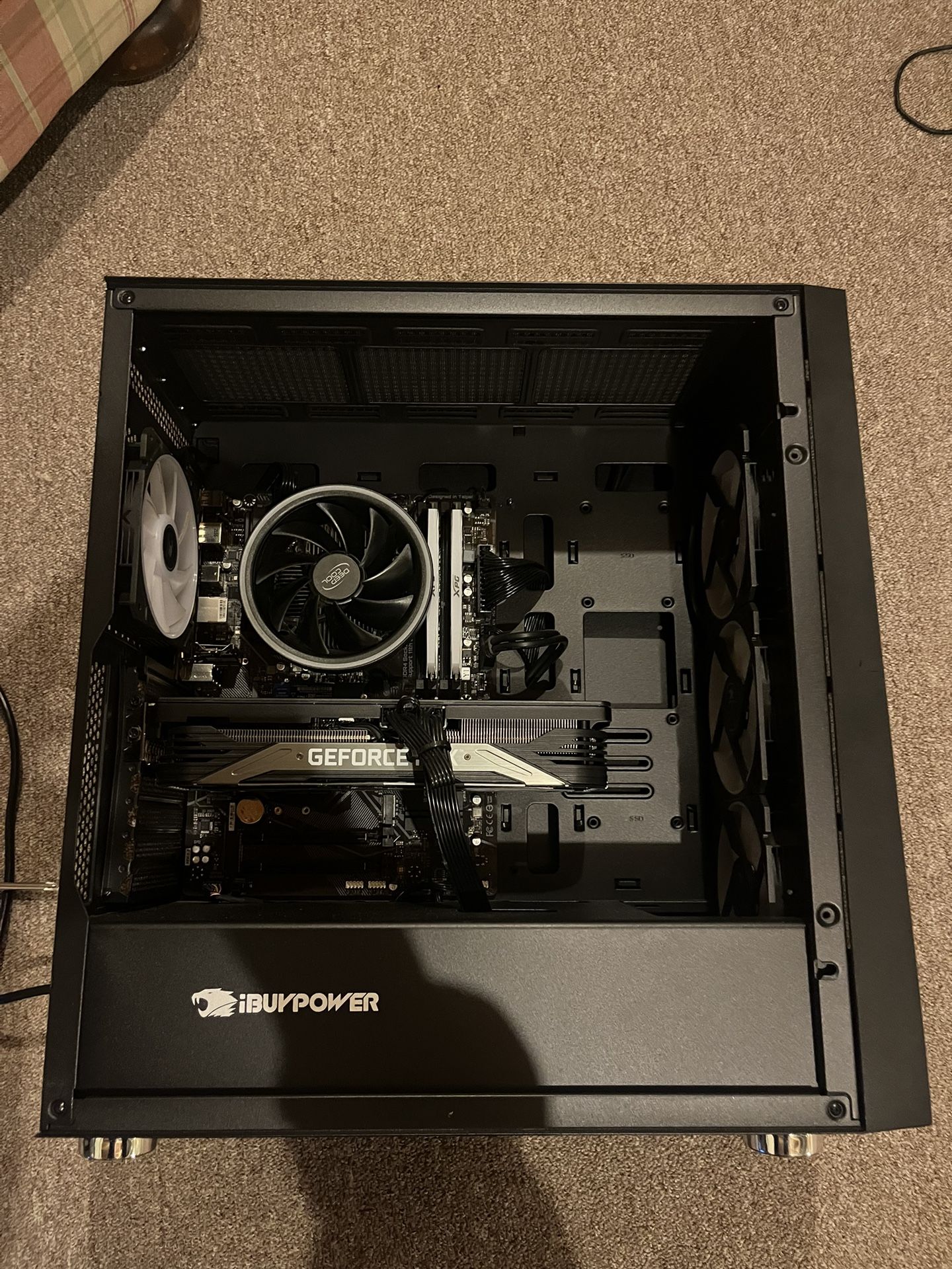 Brand New Desktop RGB PC (2 Weeks Old), Intel 17, GeForce RTX 3070, 16 GB DDR4