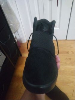 Adidas invader straps size 11
