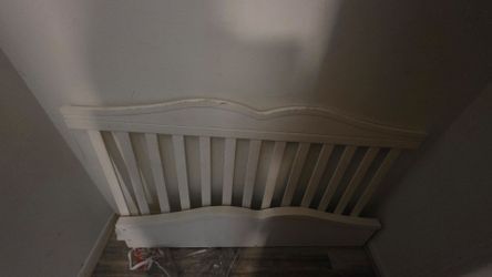 Crib