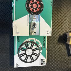 Kicker 12 Inch Sub With LED Ring