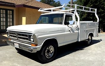 1971 Ford F-250 with Utility Bed and Rack