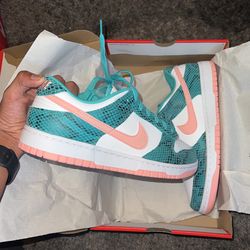 Nike Dunk Low Washed Teal