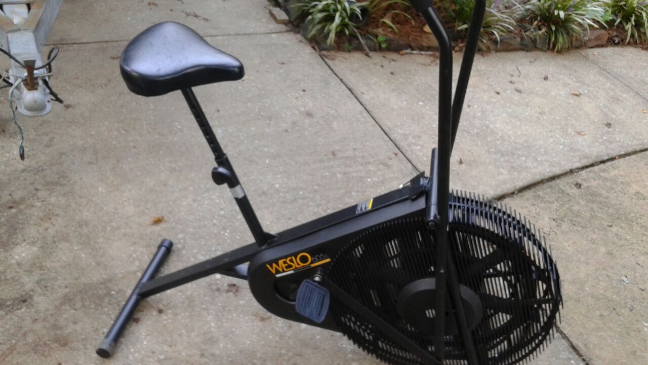 Weslo 605s exercise bike