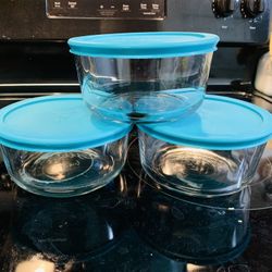 Glass Bowls. Set Of 3. Tight Fit  Lids