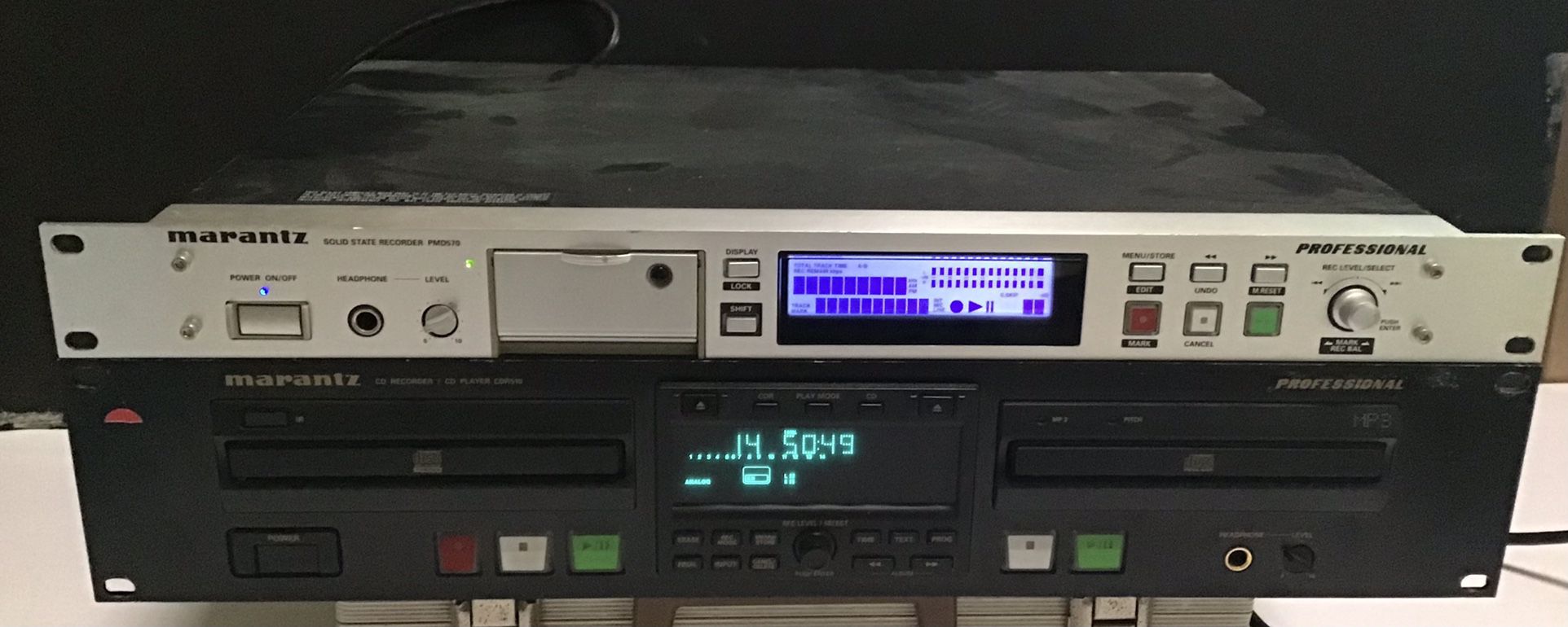 Marantz PMD570 solid state recorder & Marantz CDR 510 dual tray CD recorder