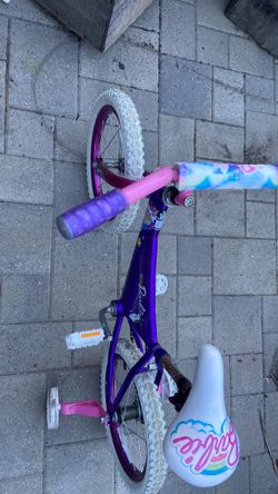 Girls bike