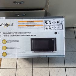 Brand New Counter Top Microwave 
