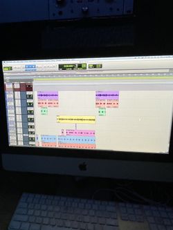 iMac Desktop w/Protools ( Waves Bundle Autotune) + Logic + Ableton +Lots More
