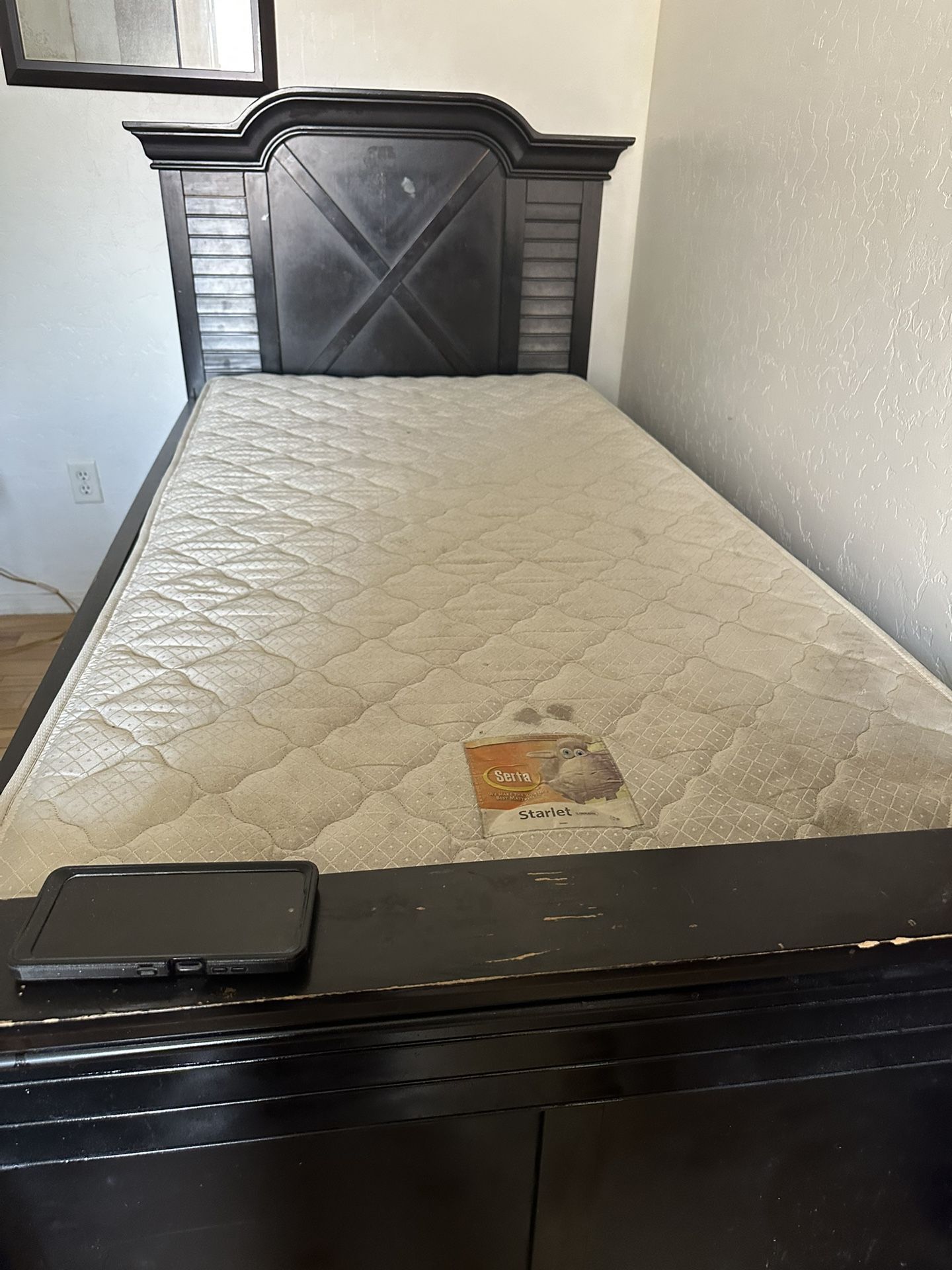 Twin Bed
