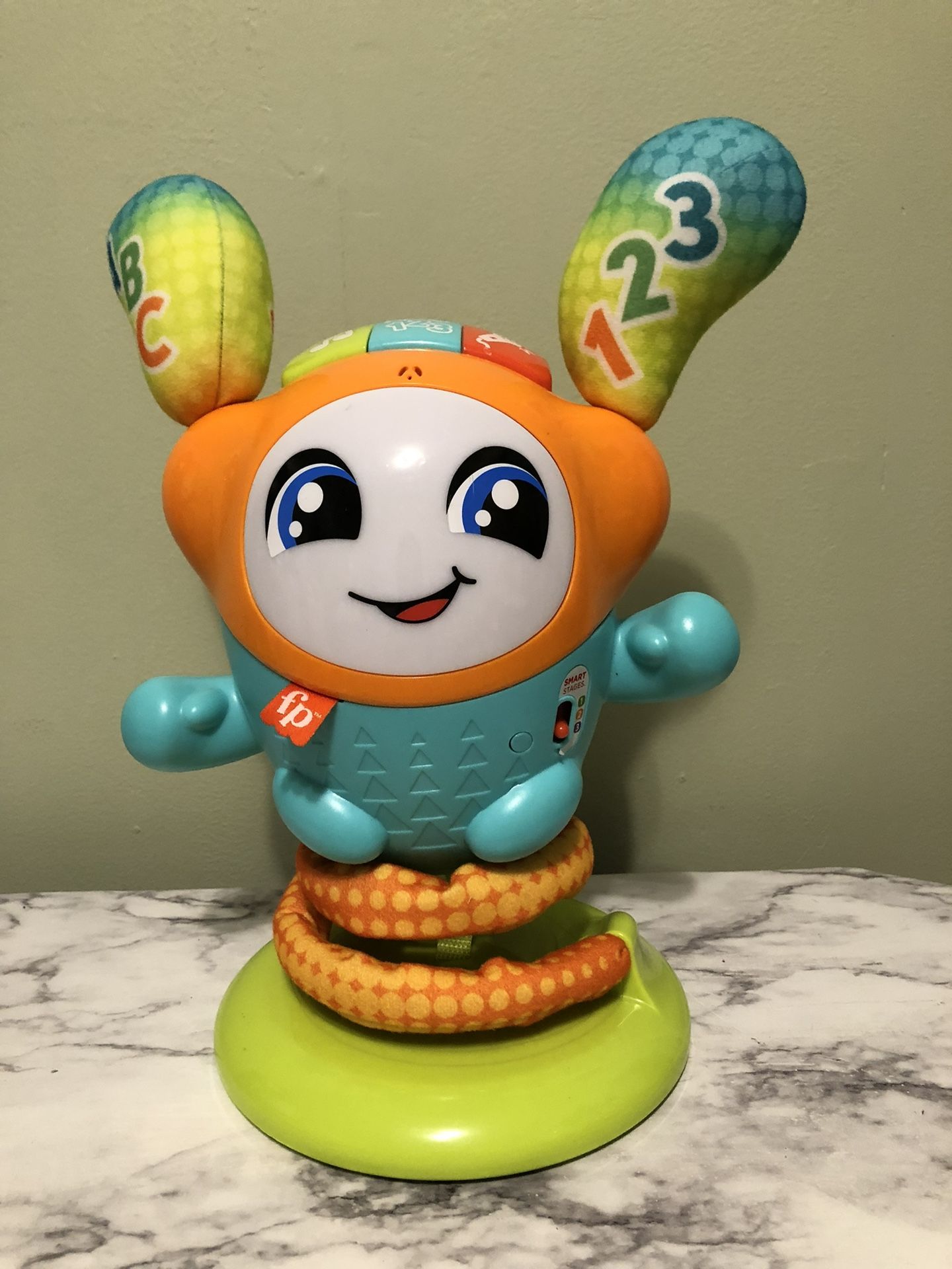 Fisher Price DJ Bouncing Beats