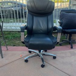 Black Office Chair 