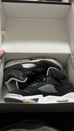Air Jordan gs retro size 5.5 youth