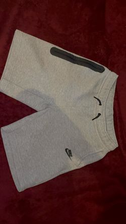 Nike Tech Fleece Shorts Gray