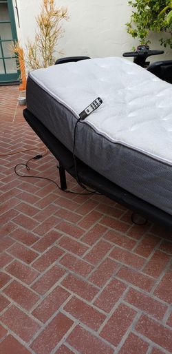 Richmat Twin Adjustable Bed Frame with mattress for Sale in San