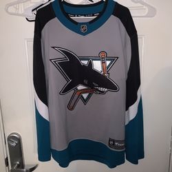 San Jose Sharks Jersey Medium 