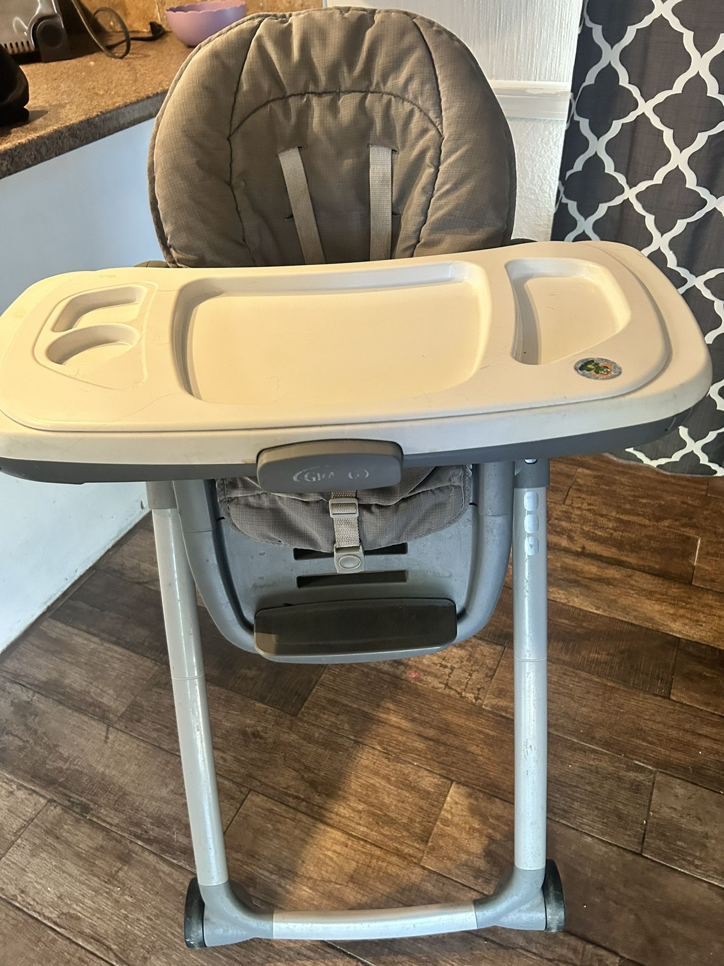 Graco 3 In 1 High chair