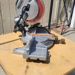 rigid 10in miter Saw 