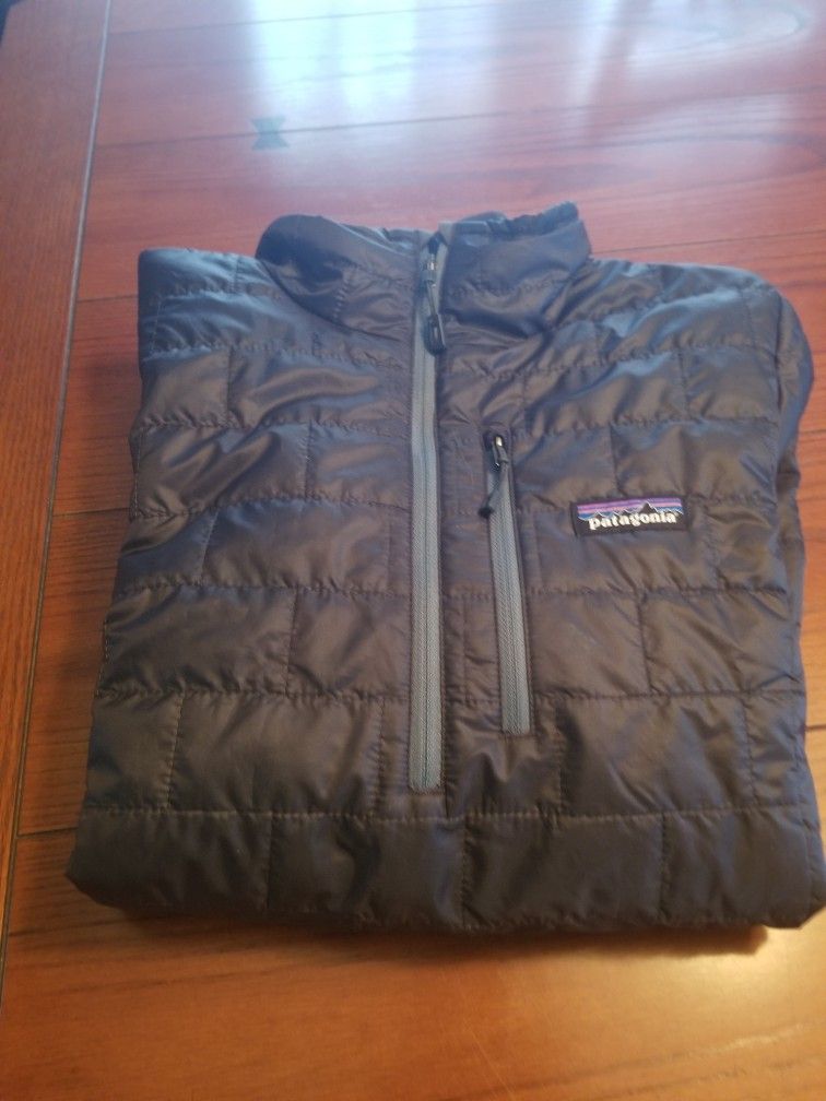 Patagonia 1/2ZIP. WOMENS MEDIUM