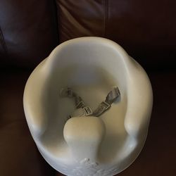 Bumbo Seat 