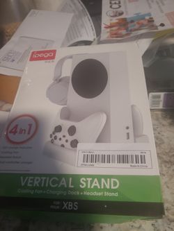 Xbox One Vertical Stand