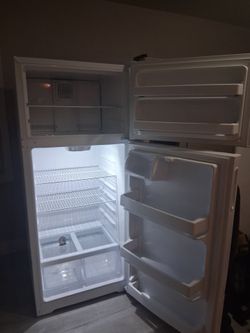 🫧 Clean Refrigerators 🫧