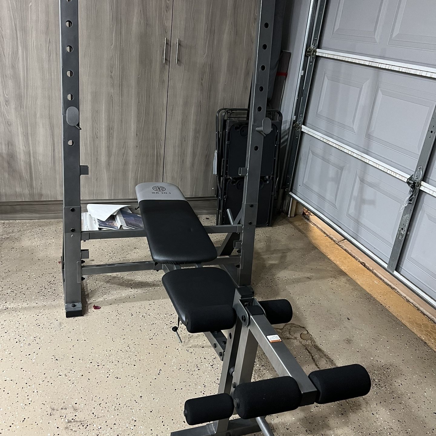 Gold's gym xr 10.1 weight bench sale