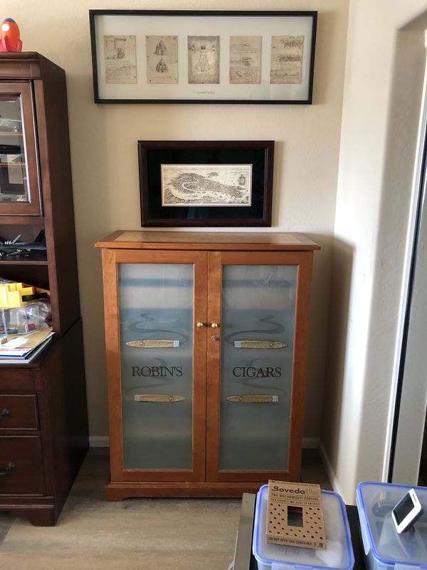 Aristocrat M Crown Cabinet Humidor For Sale In Peoria Az Offerup