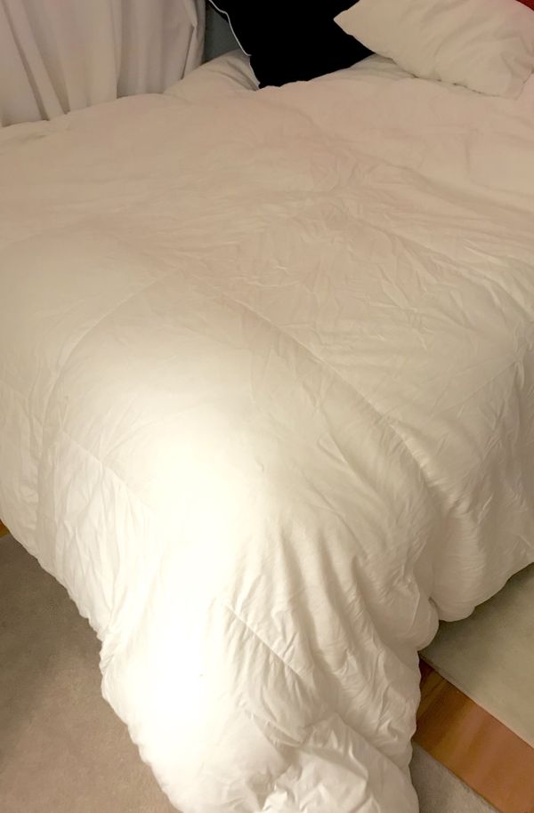 Bloomingdales Down Comforter King For Sale In Hadley Ma Offerup